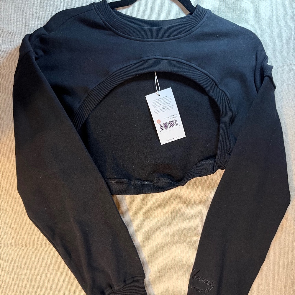 Buffbunny Cloud Shrug - Large